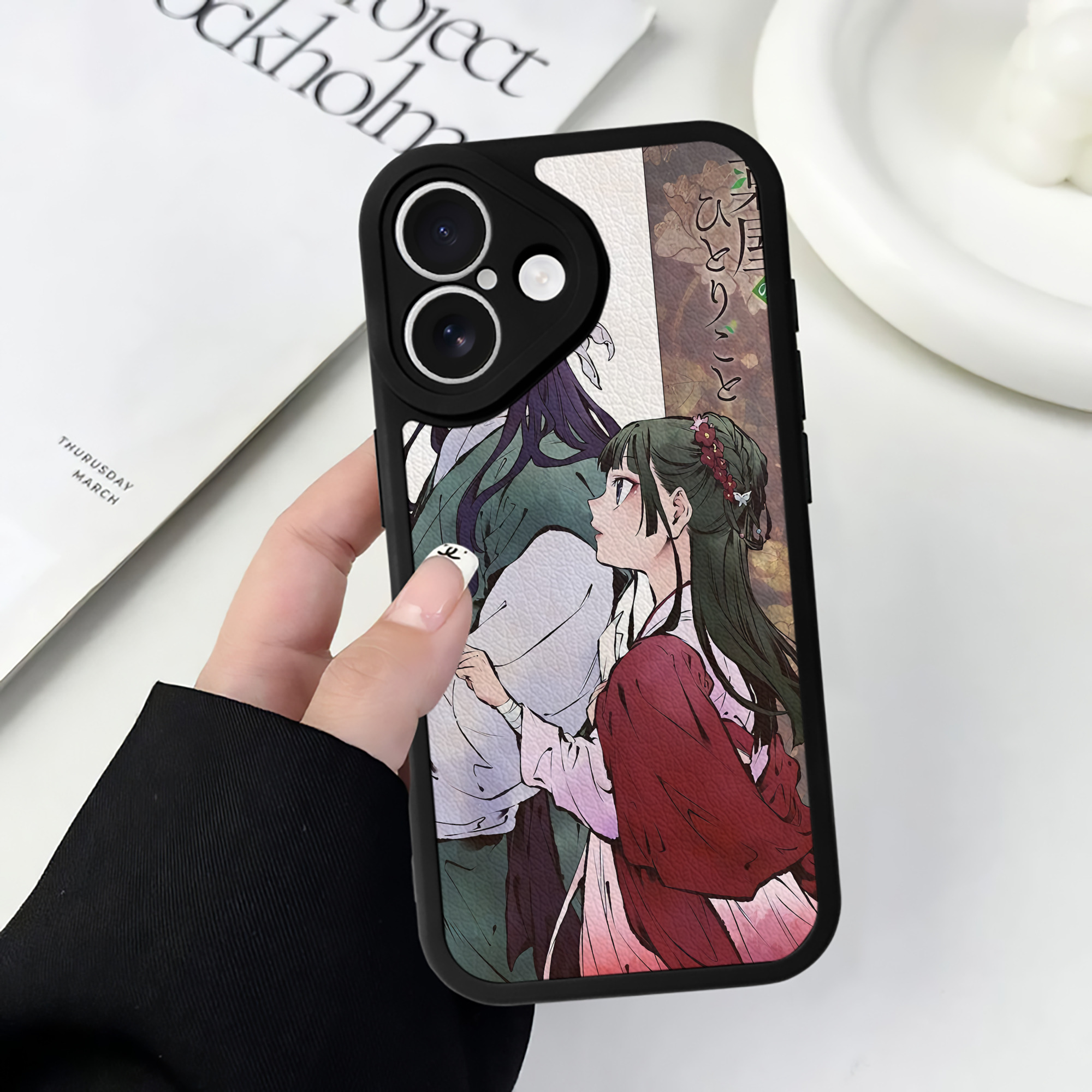 薬屋のひとりごと The Apothecary Diaries 【iPhone 16シリーズ対応】シリコンスマホケース（レザー調） 材質：シリコン